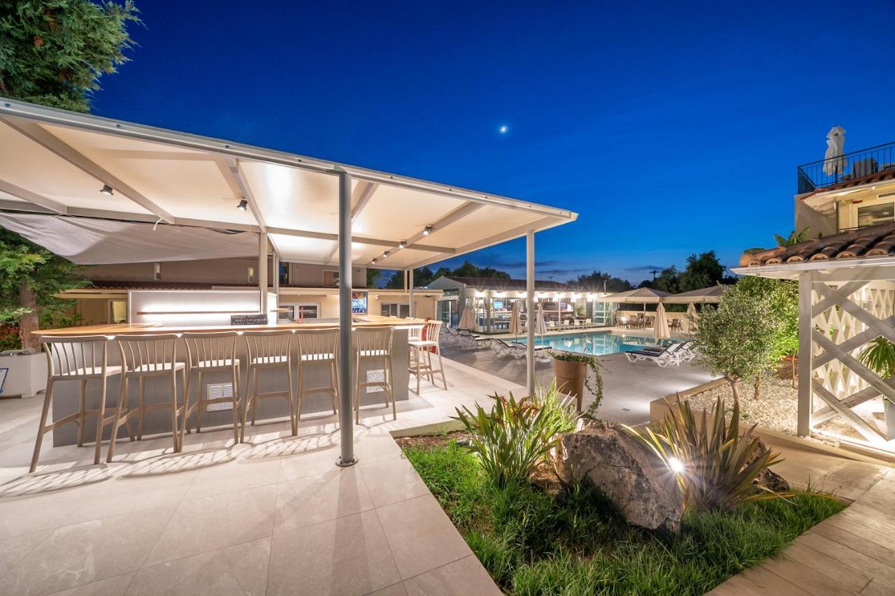 לאסי Makris Yialos Apartments מראה חיצוני תמונה