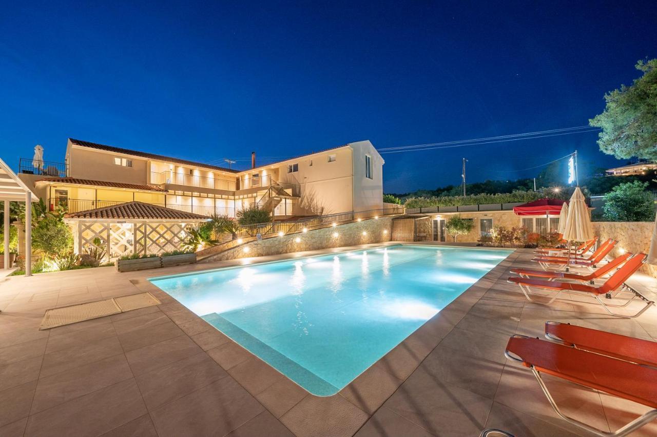 לאסי Makris Yialos Apartments מראה חיצוני תמונה