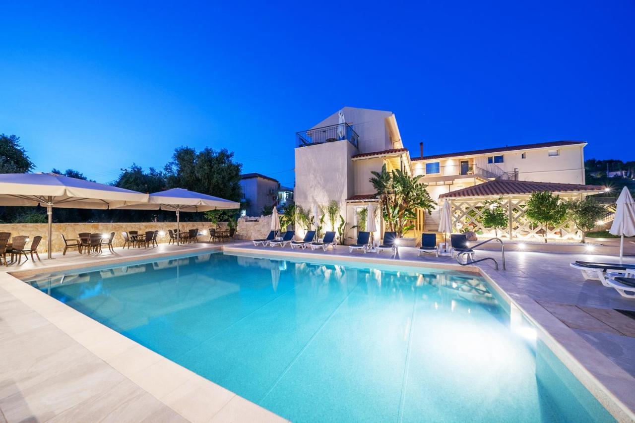 לאסי Makris Yialos Apartments מראה חיצוני תמונה
