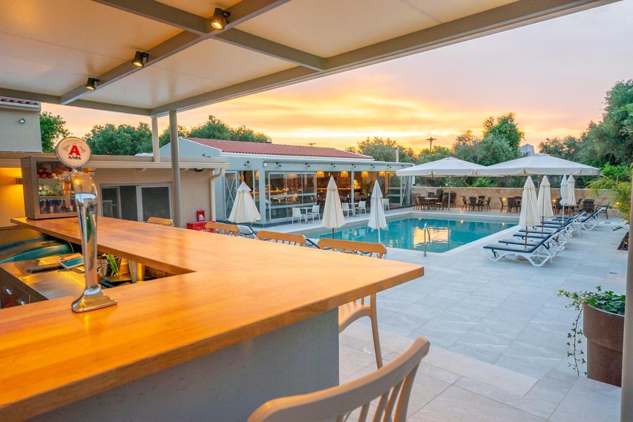 לאסי Makris Yialos Apartments מראה חיצוני תמונה